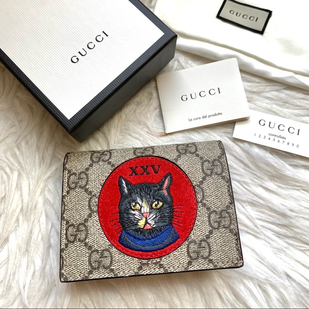 Gucci wallet